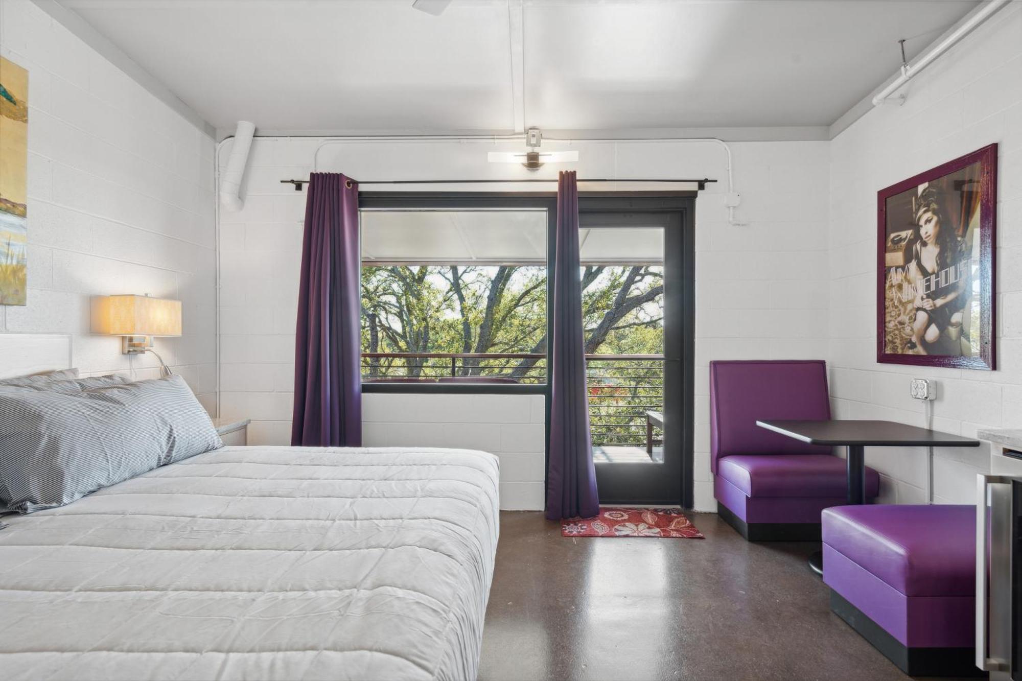 Boutique Vera Hotel In The Heart Of Фоли Бич Экстерьер фото
